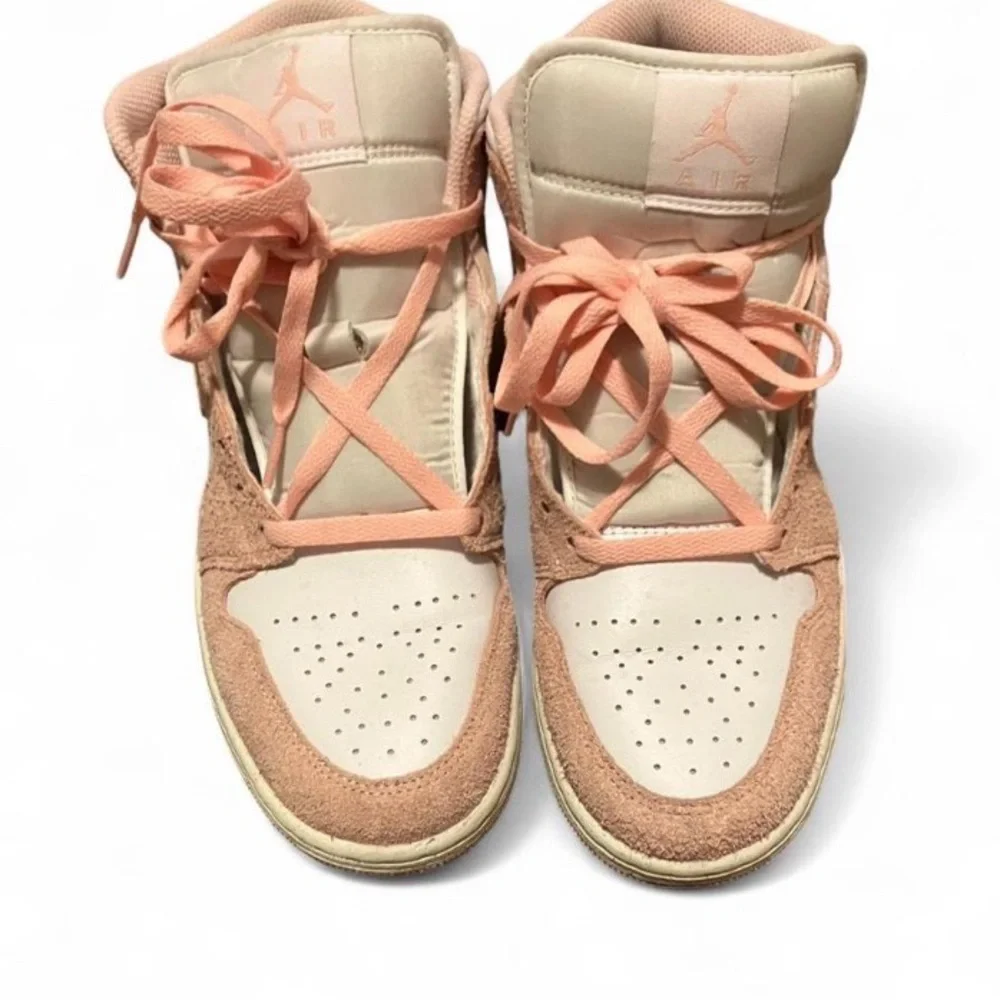Jordan‎ Athletic Shoes in Peach and Cream